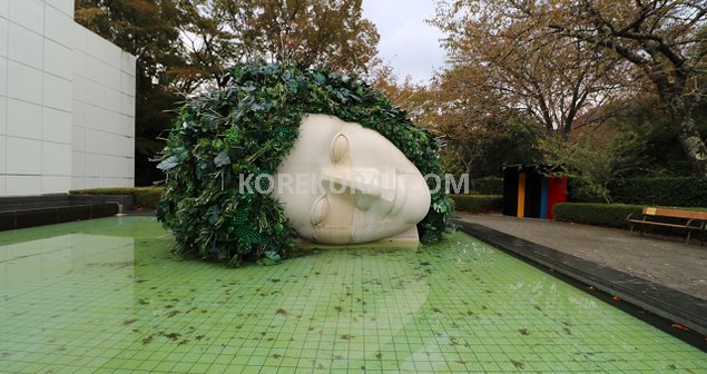 箱根彫刻の森美術館 嘆きの天使